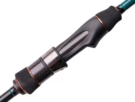 Спиннинг CF  Versus VSR802LT