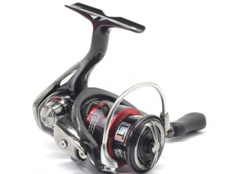 Катушка Daiwa 20 Fuego LT 1000