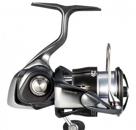 Катушка Daiwa 24 Luvias LT2000S-H