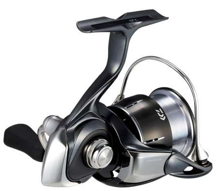 Катушка Daiwa 24 Luvias LT2000S-H