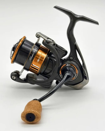 Катушка Daiwa 22  SILVERCREEK X LT2000S-XH