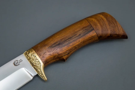 Нож Лазутчик,ст.65х13,литье,рукоять из ценных пород дерева